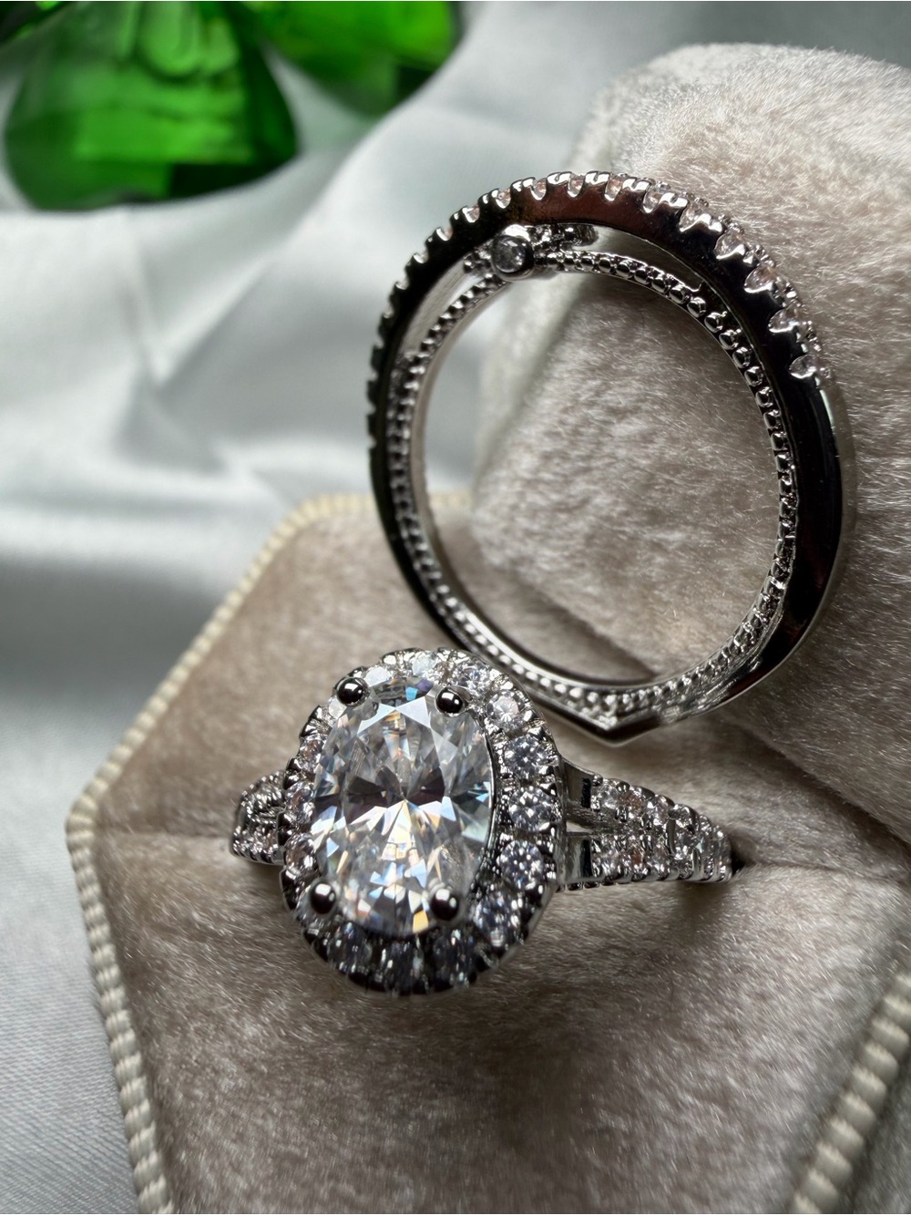 Stunning Oval Moissanite 2-Piece Bridal/Wedding Ring Set | Size 7 | NEW